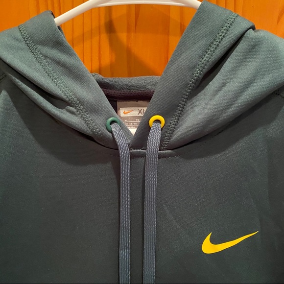 RARE! NIKE LIVESTRONG HOODIE - Picture 2 of 3
